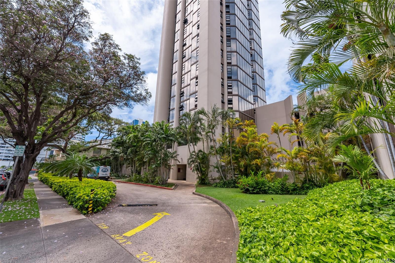 Hale Kaheka condo # 1902, Honolulu, Hawaii - photo 24 of 25