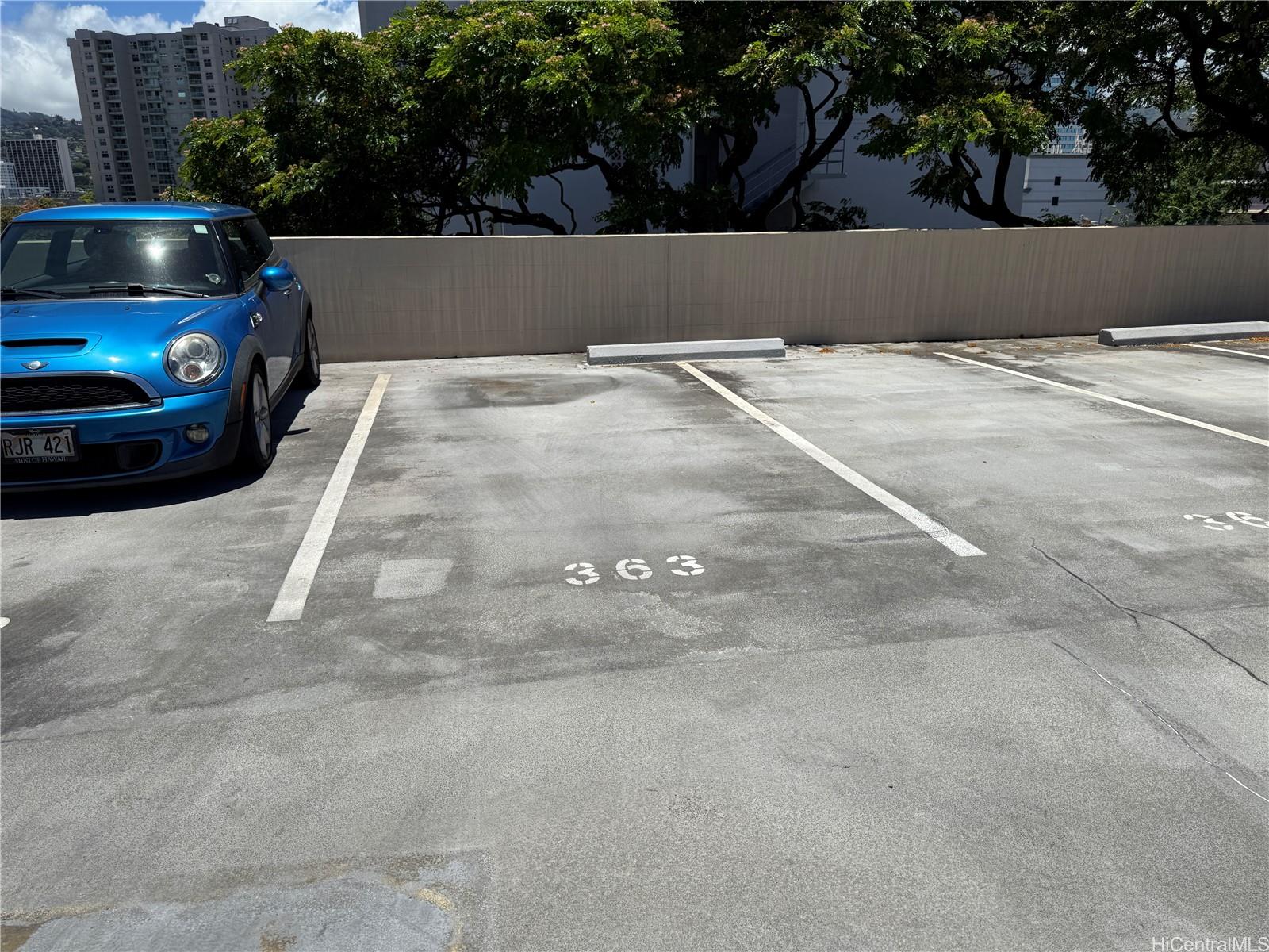 Hale Kaheka condo # 203, Honolulu, Hawaii - photo 12 of 16