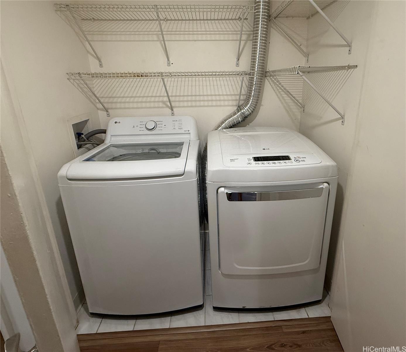 Hale Kaheka condo # 203, Honolulu, Hawaii - photo 10 of 16