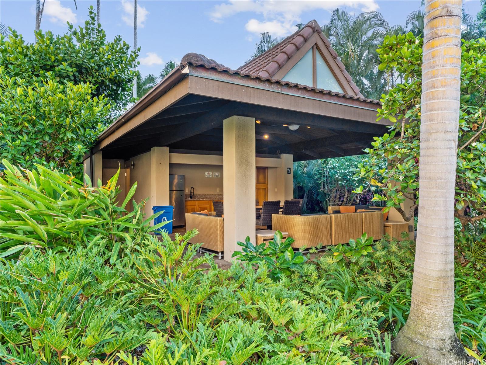 Hale Kaheka condo # 2105, Honolulu, Hawaii - photo 13 of 23