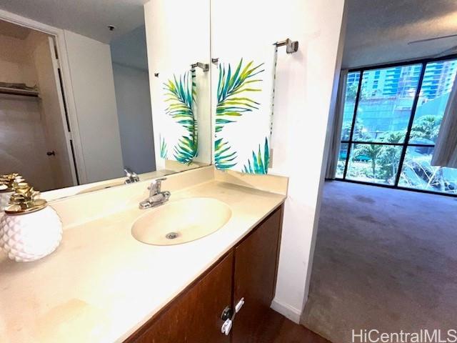 Hale Kaheka condo # 302, Honolulu, Hawaii - photo 10 of 20