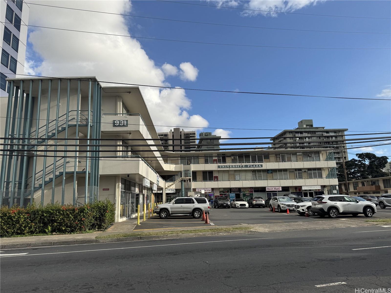 931 University Ave Honolulu Oahu commercial real estate photo2 of 5