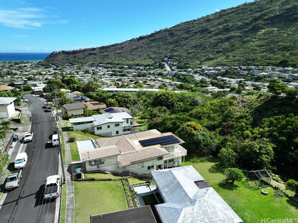 933  Ailuna Street Aina Haina Area, Diamond Head home - photo 15 of 16
