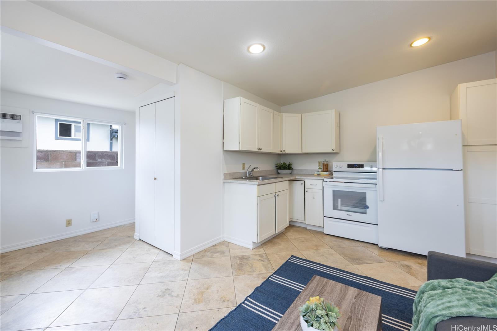 936  Mokapu Blvd Kalaheo Hillside, Kailua home - photo 17 of 24