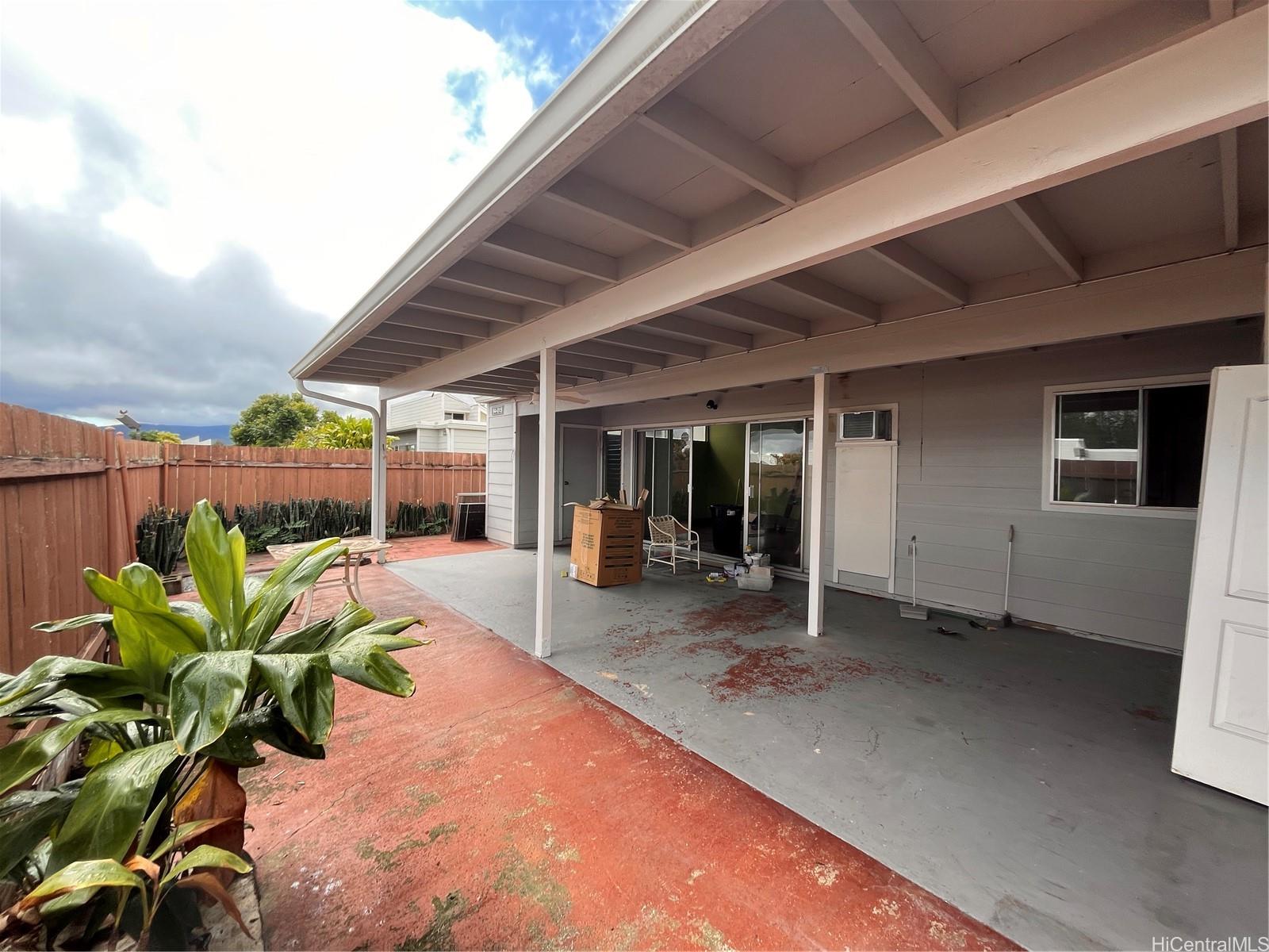 94-015 Kuahelani Ave Mililani - Rental - photo 15 of 15