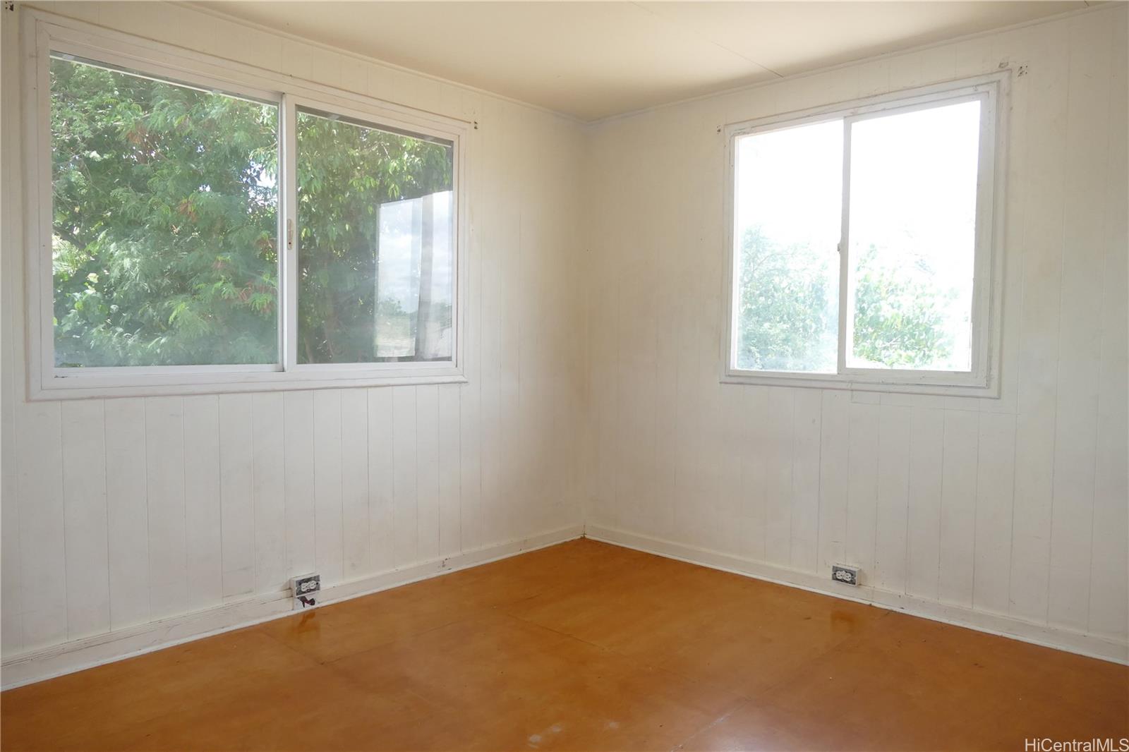 94-027  Nawaakoa Place Waipahu-lower, Waipahu home - photo 11 of 19