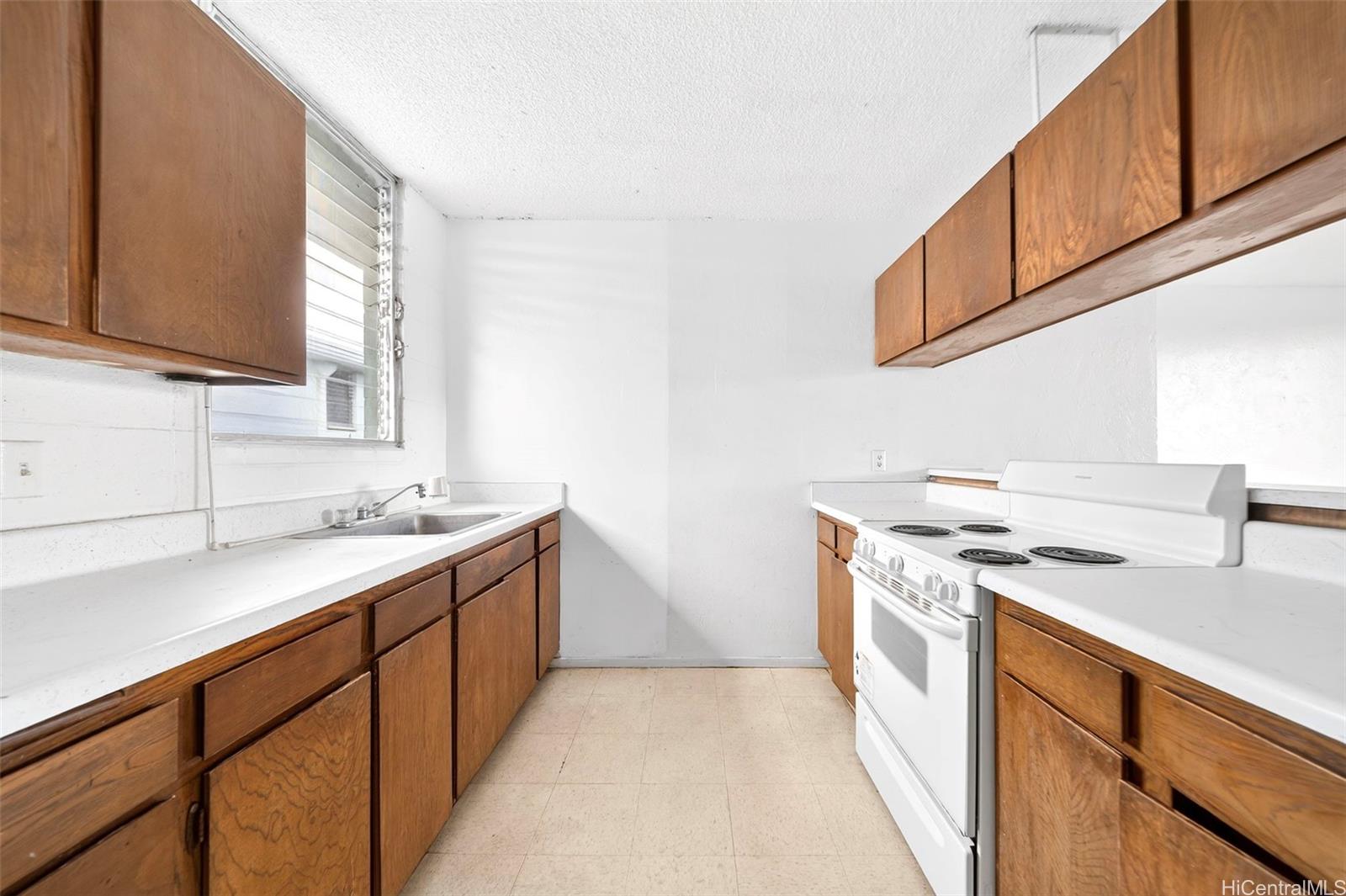 Kunia Gardens condo # 305, Waipahu, Hawaii - photo 6 of 25