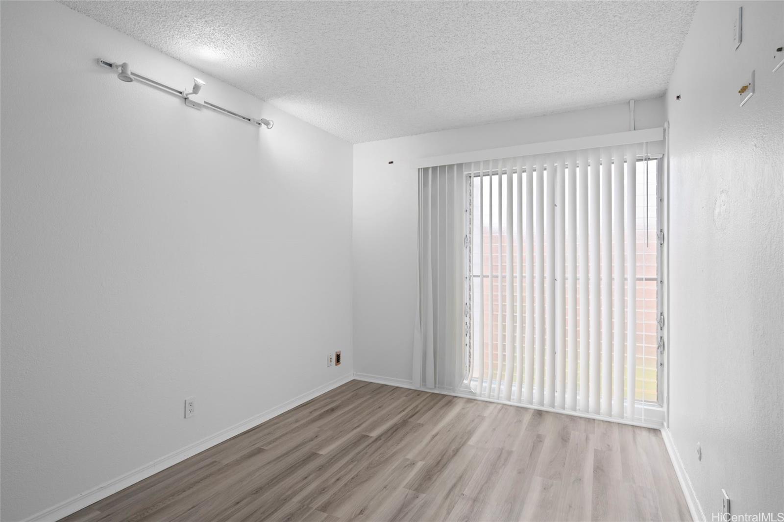 MTA townhouse # 114, Mililani, Hawaii - photo 10 of 18