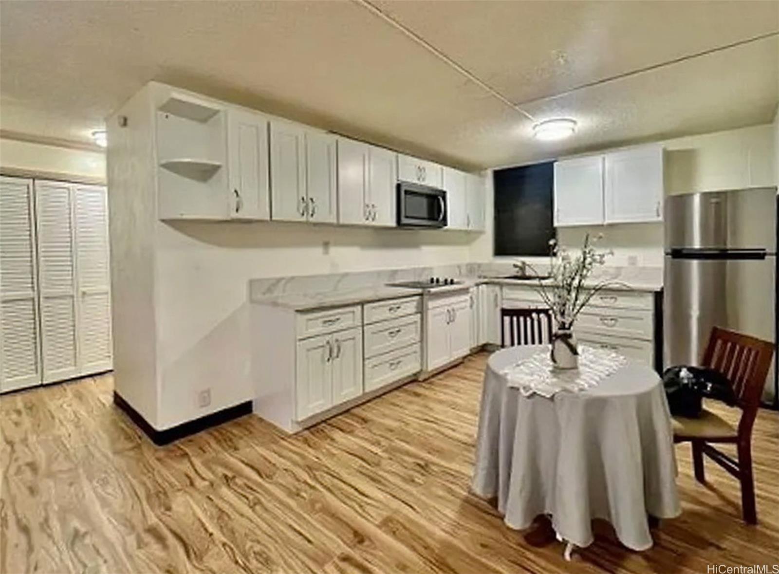 Leolua Gardens condo # A102, Waipahu, Hawaii - photo 3 of 8