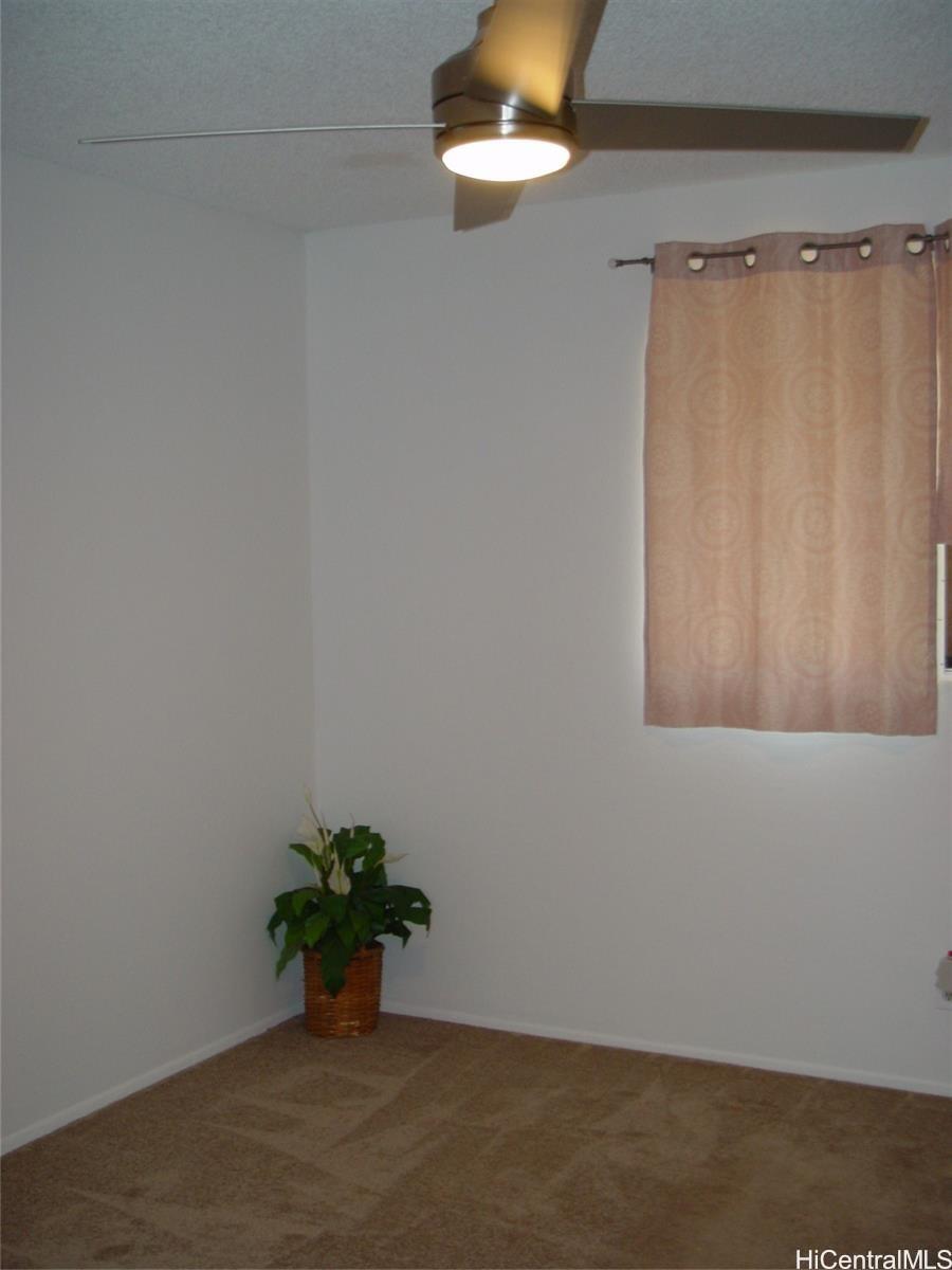 MTA townhouse # 120, Mililani, Hawaii - photo 11 of 12