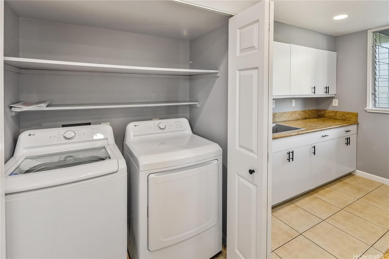 Mililani Town Association townhouse # 144, Mililani, Hawaii - photo 11 of 18