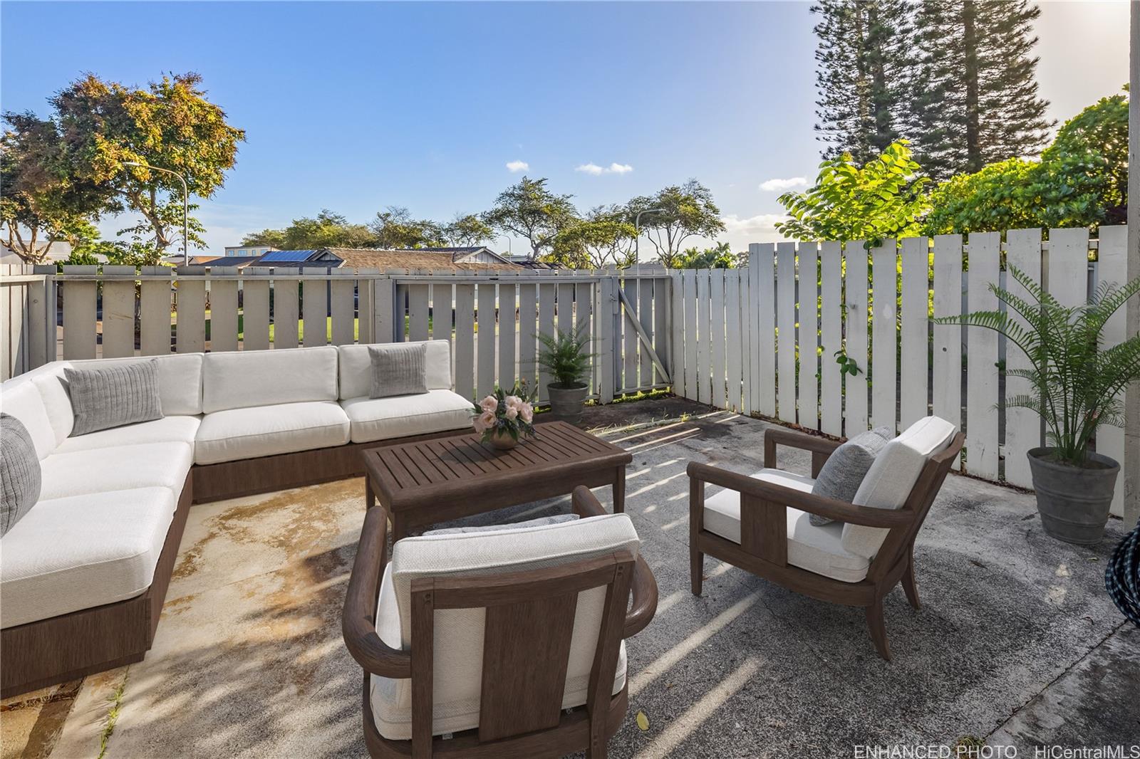 Mililani Town Association townhouse # 144, Mililani, Hawaii - photo 14 of 18