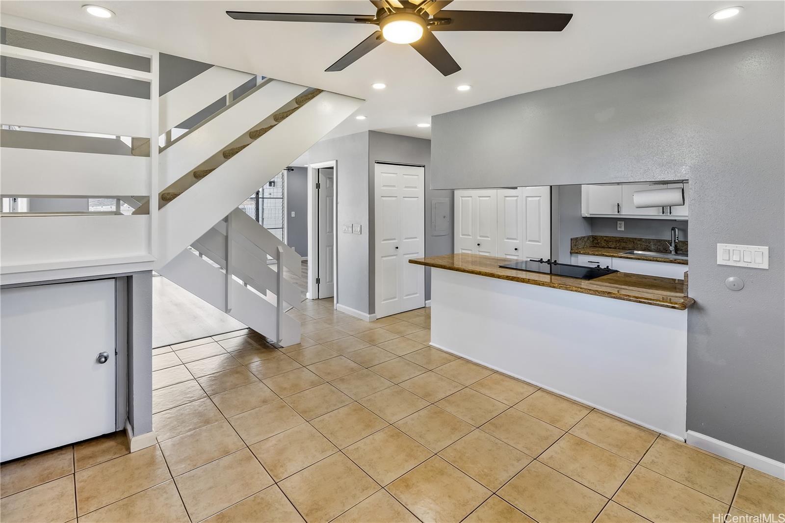 Mililani Town Association townhouse # 144, Mililani, Hawaii - photo 5 of 18