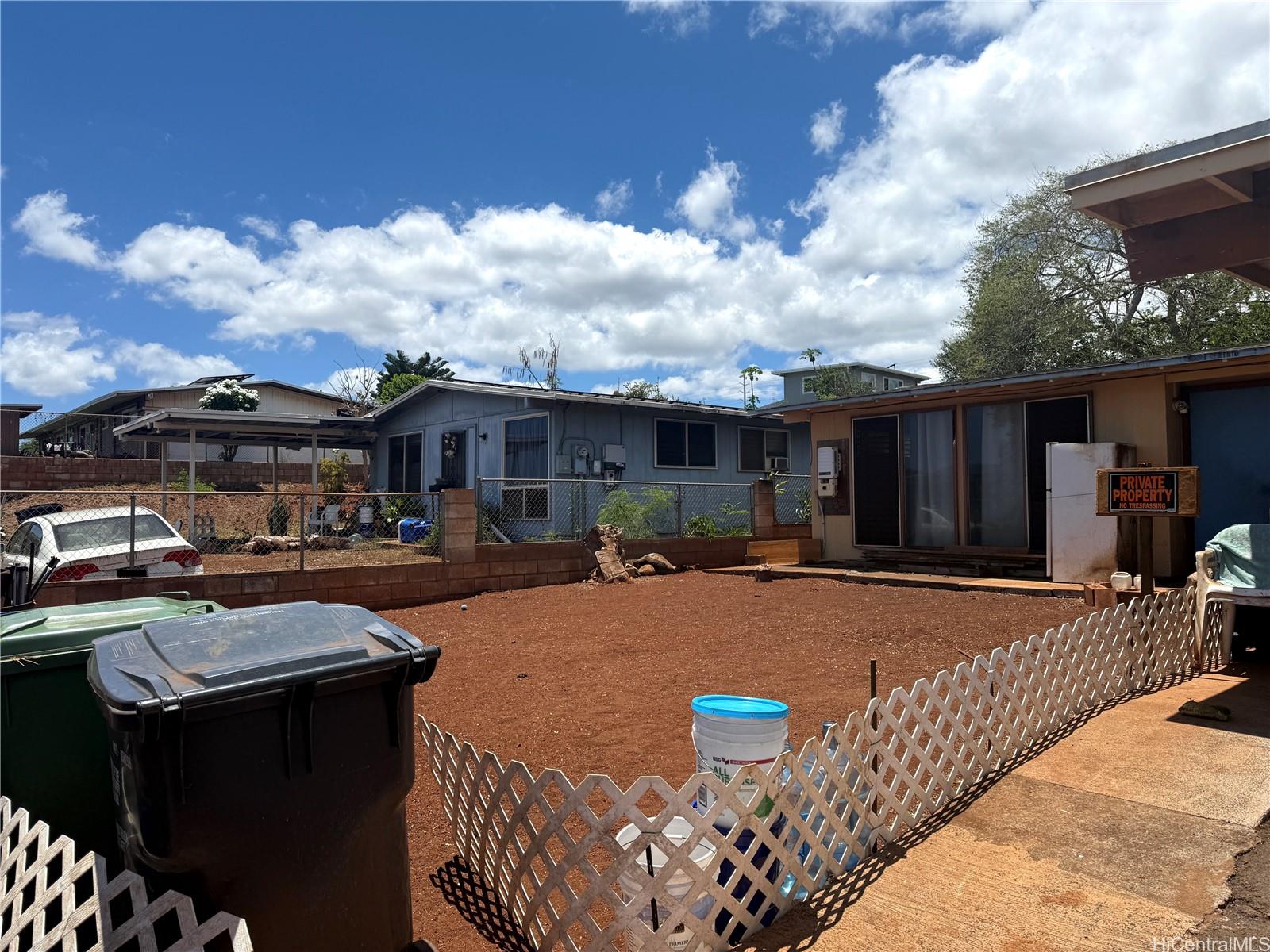 94-078  Hulahe Street Harbor View, Waipahu home - photo 2 of 23