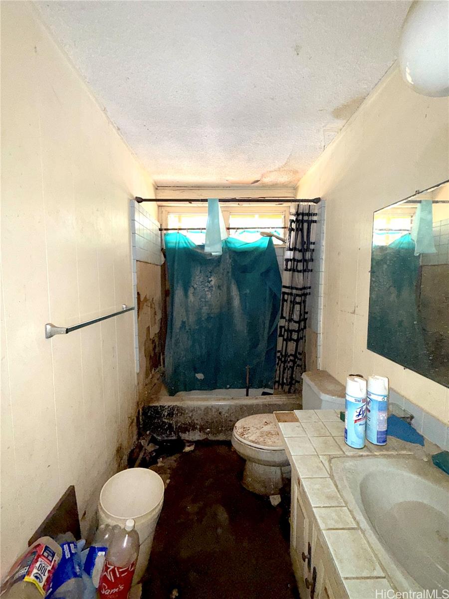 94-078  Hulahe Street Harbor View, Waipahu home - photo 15 of 23