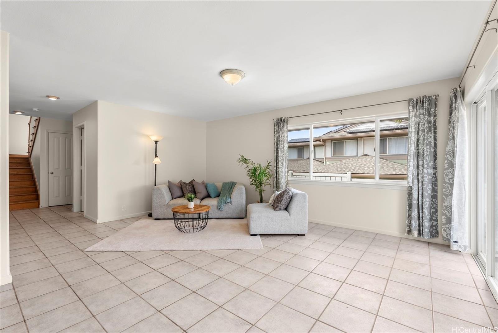 940A  12th Ave Kaimuki, Diamond Head home - photo 6 of 25