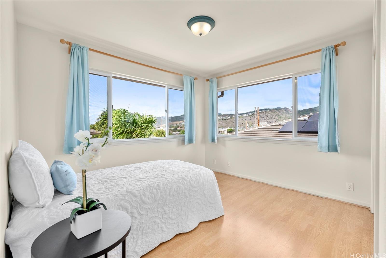 940A  12th Ave Kaimuki, Diamond Head home - photo 10 of 25