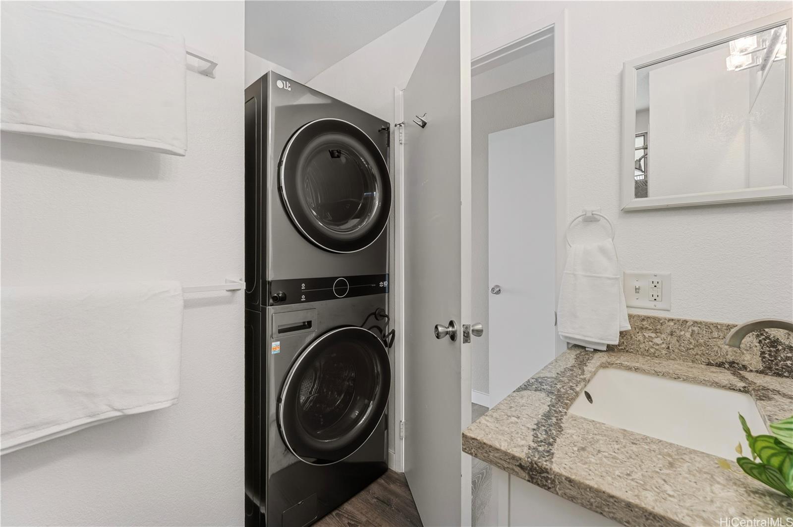 Cliffside Village at Waipio condo # L201, Waipahu, Hawaii - photo 13 of 23