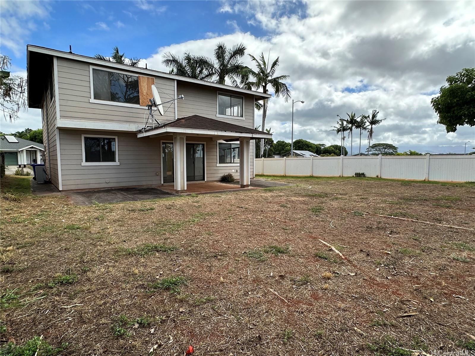 94-1000  Halepuna Street Royal Kunia, Waipahu home - photo 21 of 23