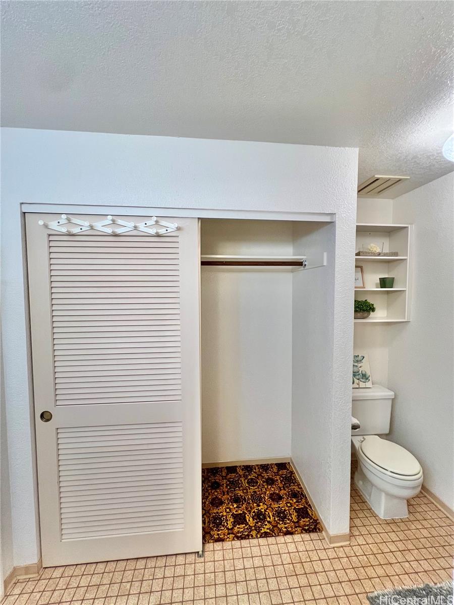 Ihona condo # K7, Waipahu, Hawaii - photo 9 of 14