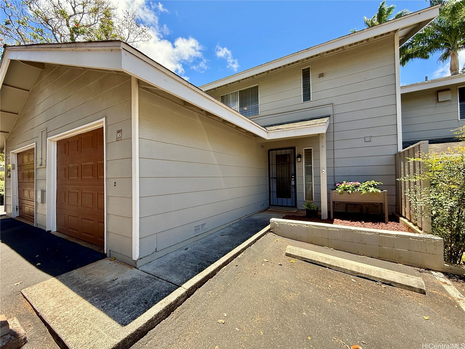 Mililani Town Assoc townhouse # 85, Mililani, Hawaii - photo 17 of 19