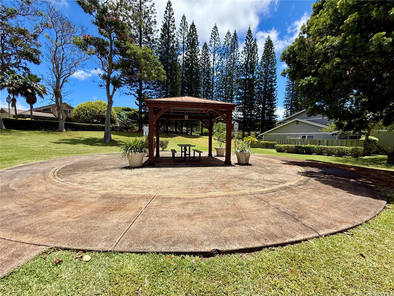 Mililani Town Assoc townhouse # 85, Mililani, Hawaii - photo 18 of 19