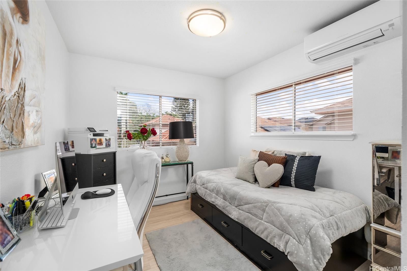 94-1010  Maiau Street Waikele, Waipahu home - photo 15 of 25