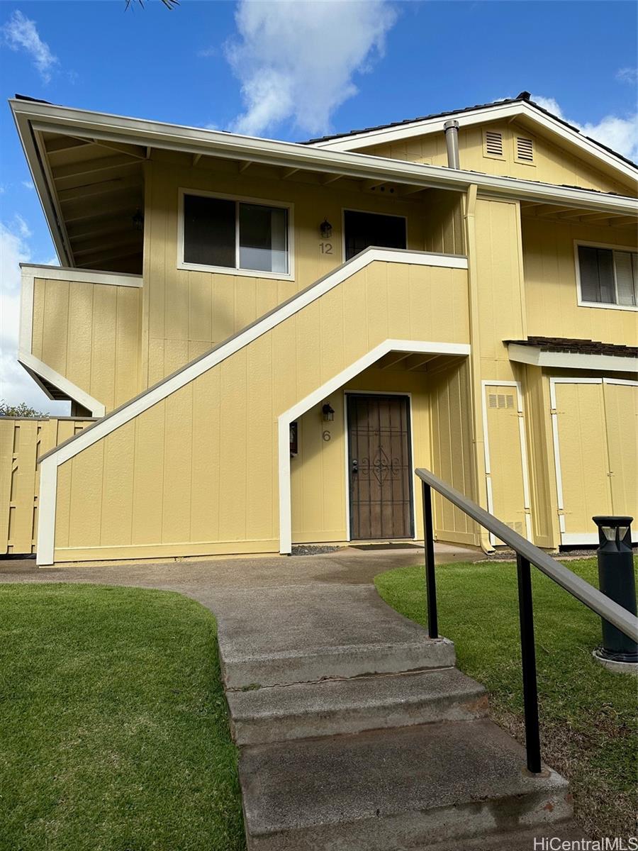 941016 Kaukahi Place J12 Waipahu Hawaii Rental Ihona