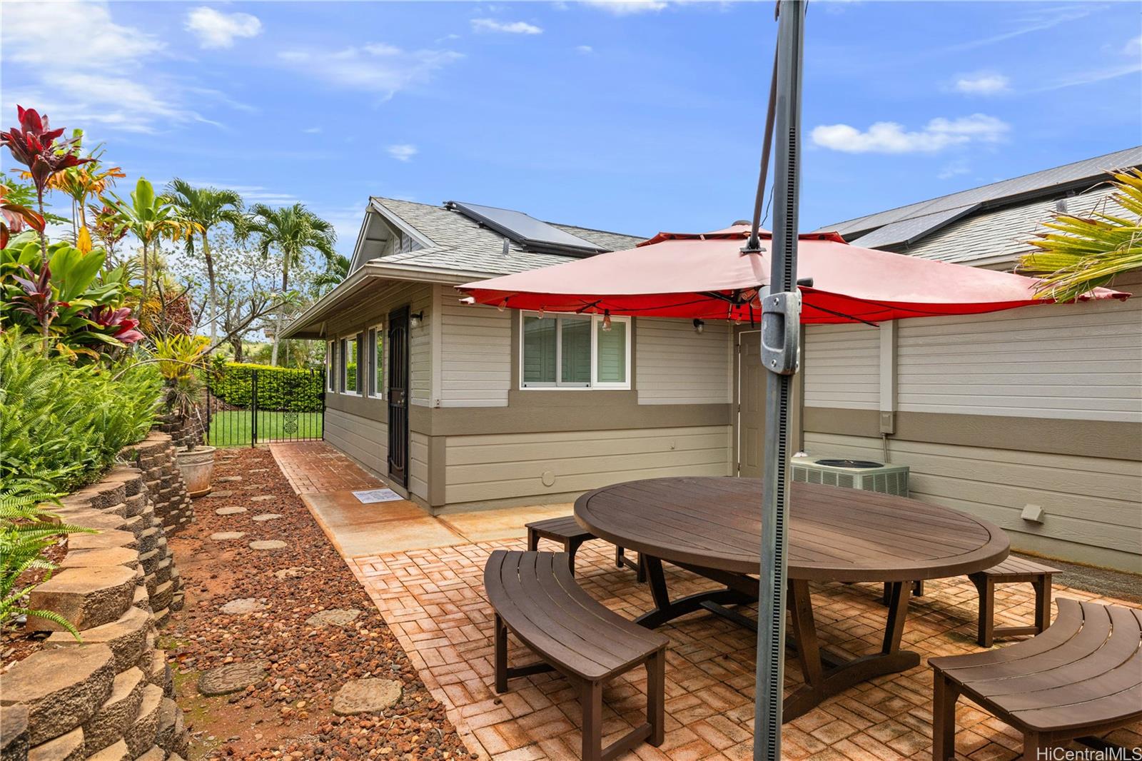 94-1017  Kuoo Street Royal Kunia, Waipahu home - photo 17 of 23