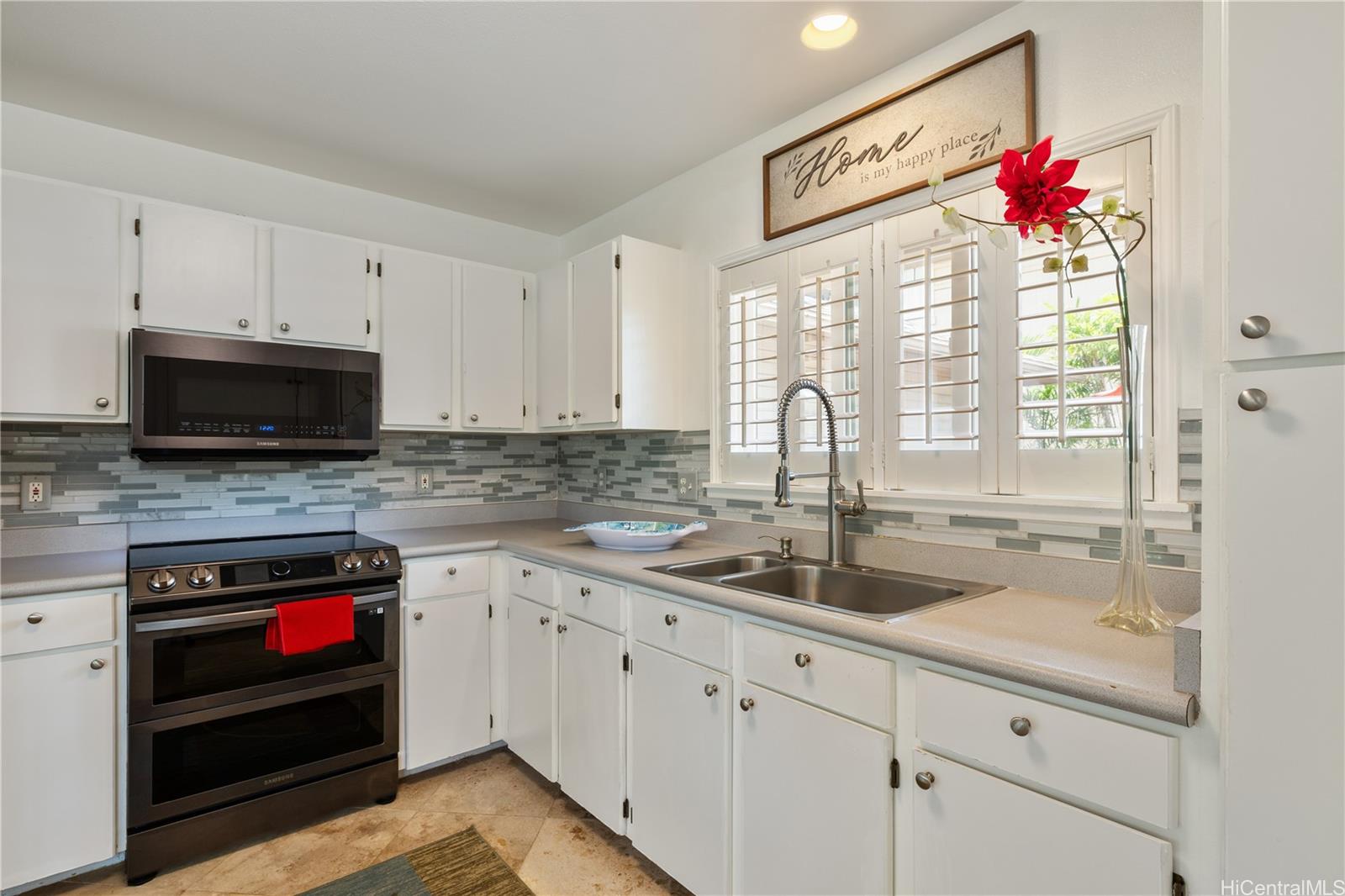 94-1017  Kuoo Street Royal Kunia, Waipahu home - photo 7 of 23