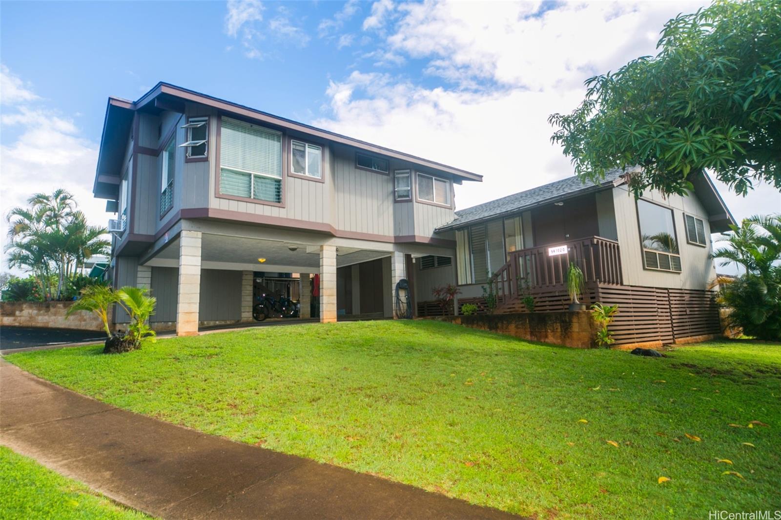 941020 Lumihoahu Street , Waipahu, Hi 96797 Seaview
