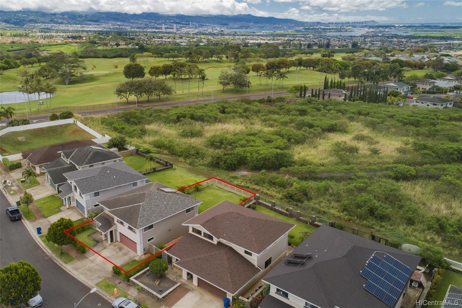 941022 Kaiamu Street , Waipahu, Hi 96797 Royal Kunia