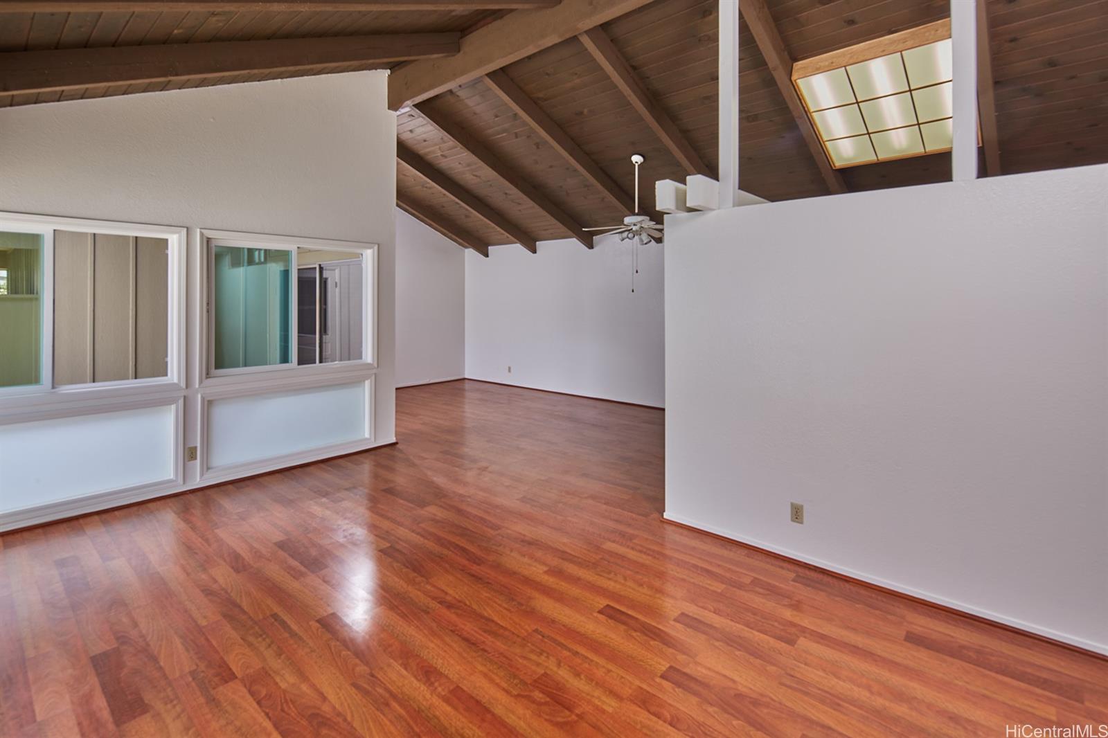 94-1028  Leomana Place Waipio Gentry, Waipahu home - photo 7 of 23