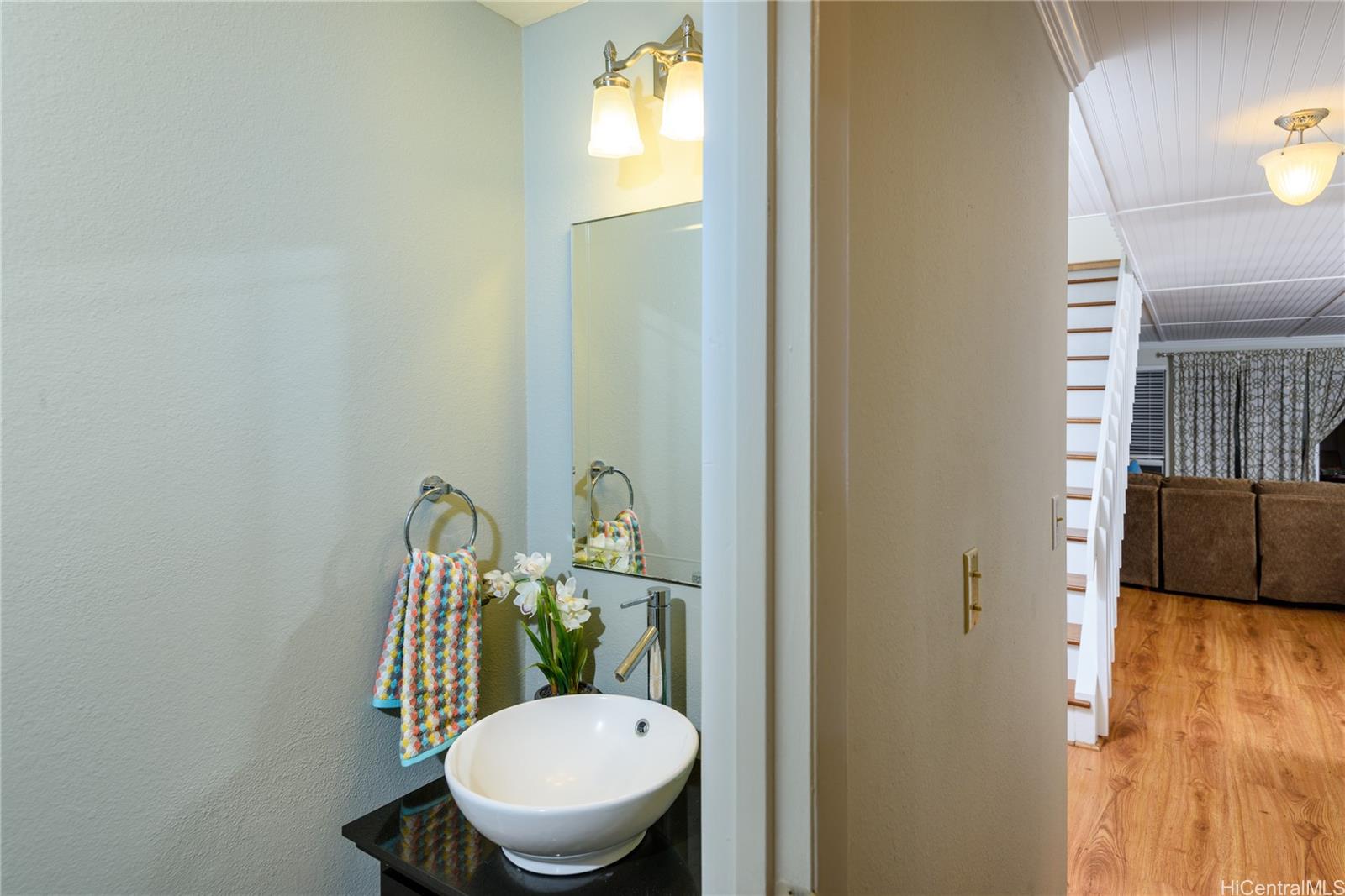 MTA townhouse # 79, Honolulu, Hawaii - photo 17 of 25