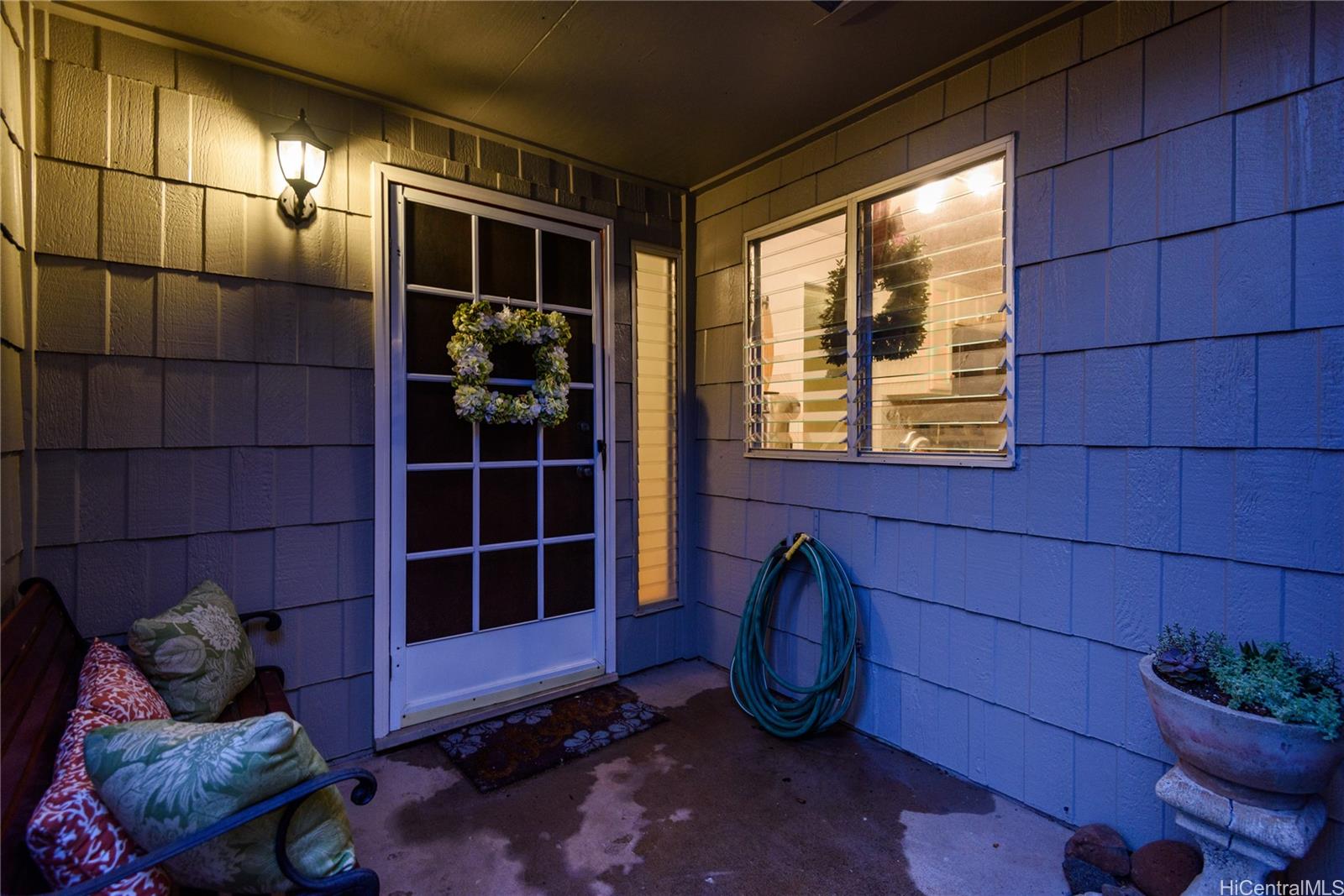 MTA townhouse # 79, Honolulu, Hawaii - photo 3 of 25