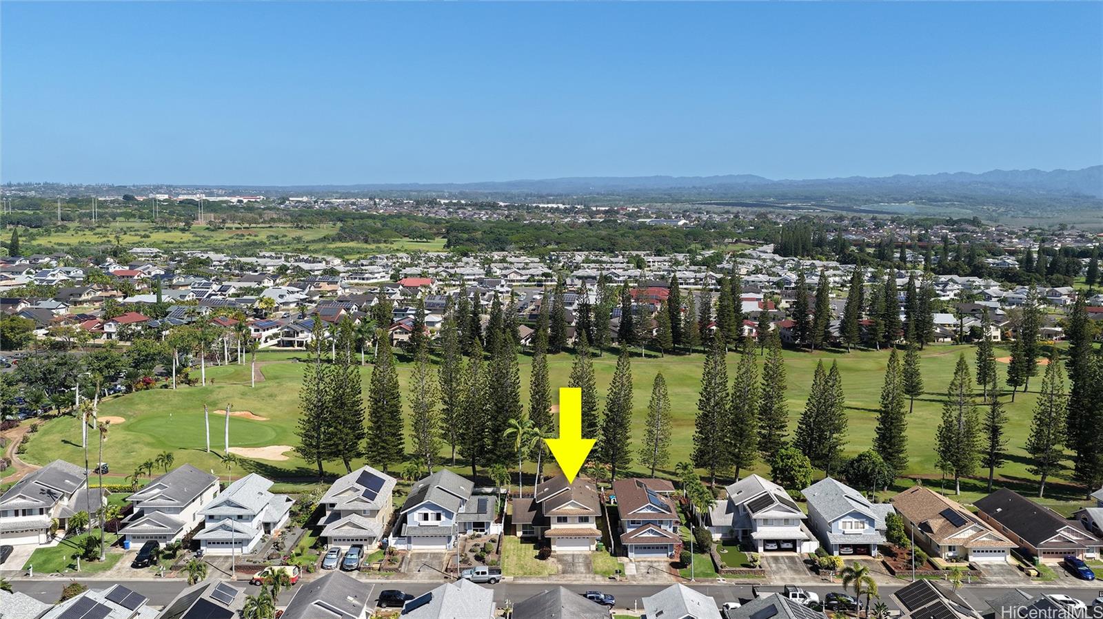 94-1030  Pulelo Street Waikele, Waipahu home - photo 2 of 23