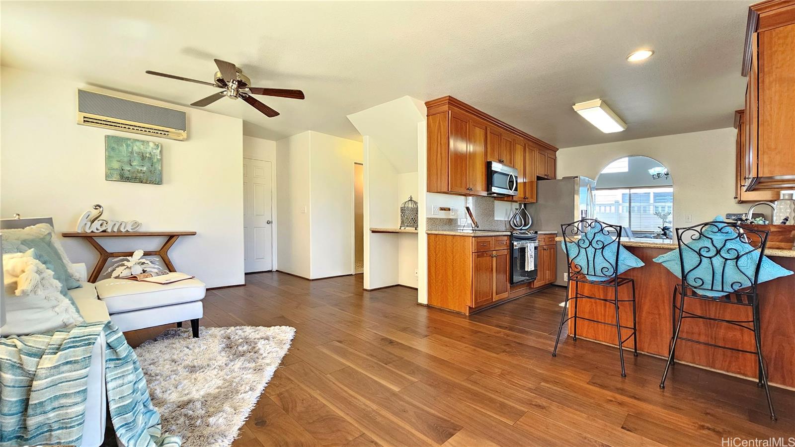 94-1030  Pulelo Street Waikele, Waipahu home - photo 12 of 23