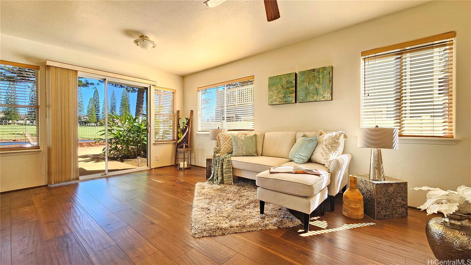 94-1030  Pulelo Street Waikele, Waipahu home - photo 9 of 23