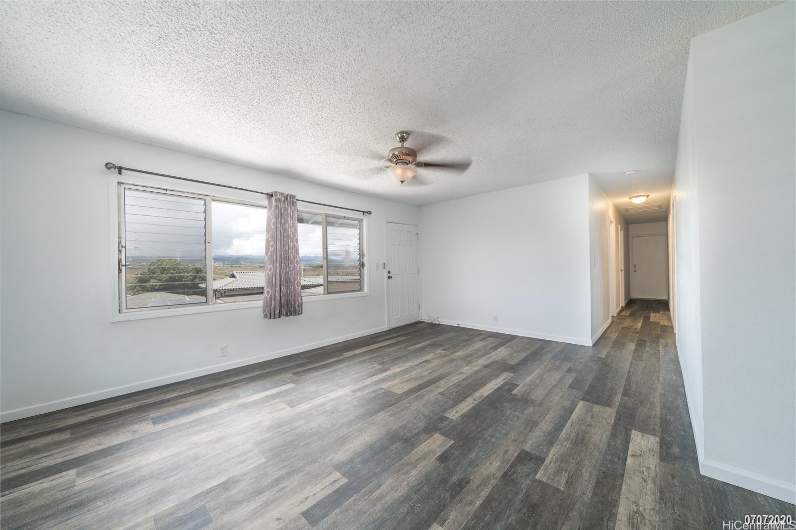 94-1033 Lumikula St Waipahu - Rental - photo 4 of 18