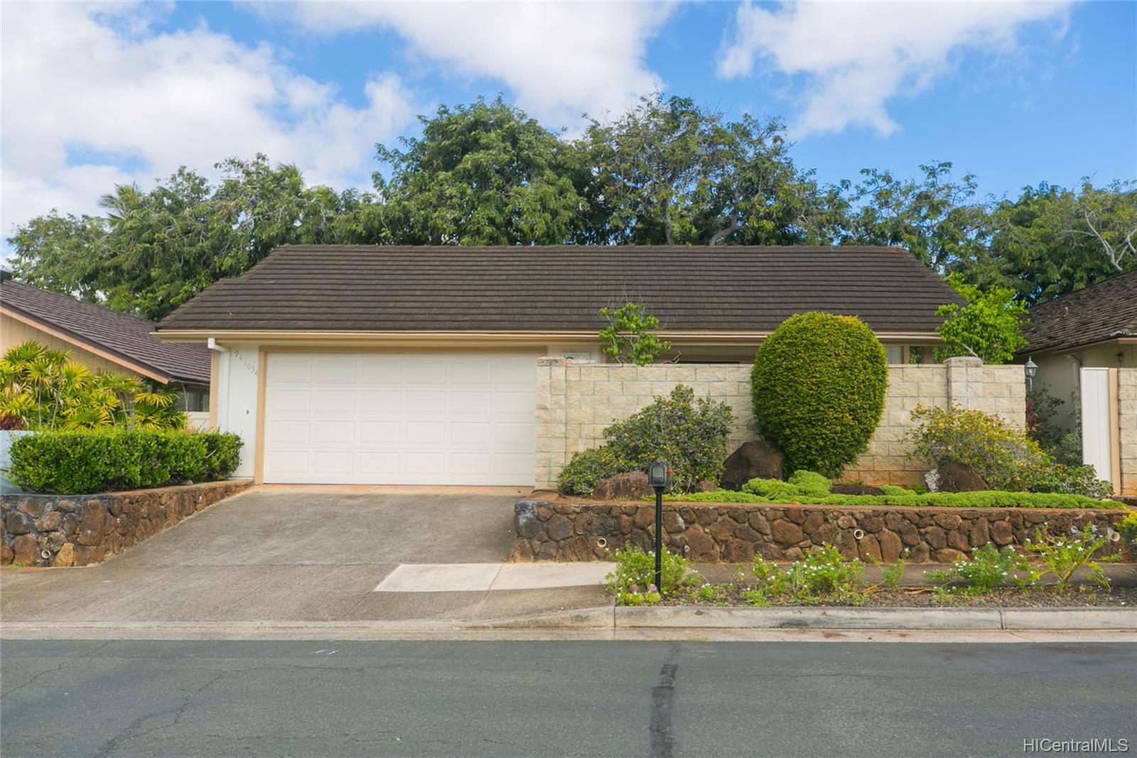 941034 Lelepua Place , Waipahu house for sale Waipio Gentry Waipahu