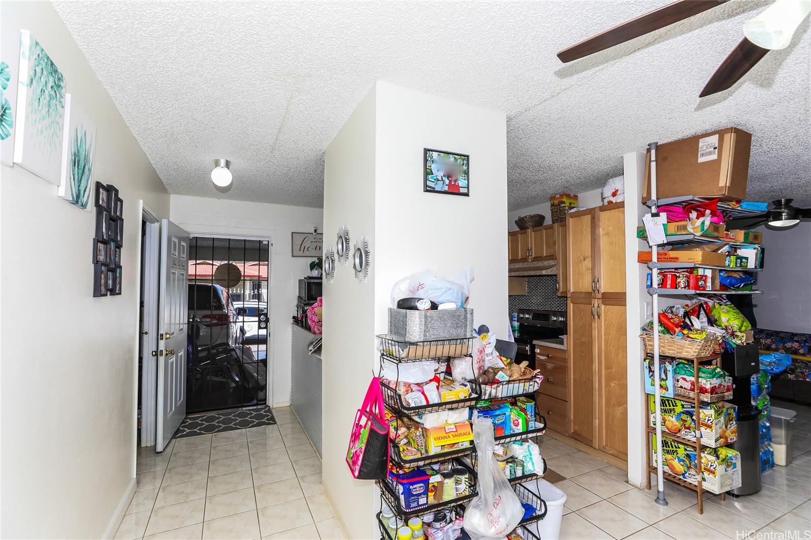 94-1036  Kuhaulua St Waipahu Estates, Waipahu home - photo 12 of 25