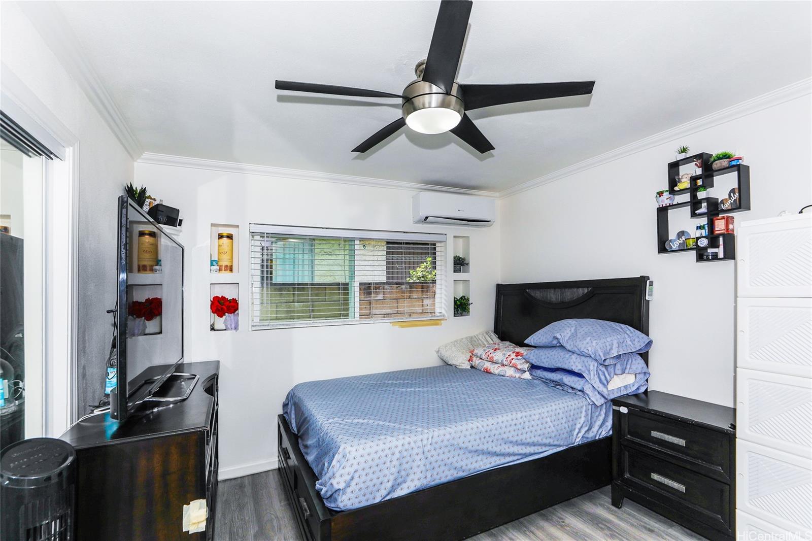 94-1036  Kuhaulua St Waipahu Estates, Waipahu home - photo 21 of 25