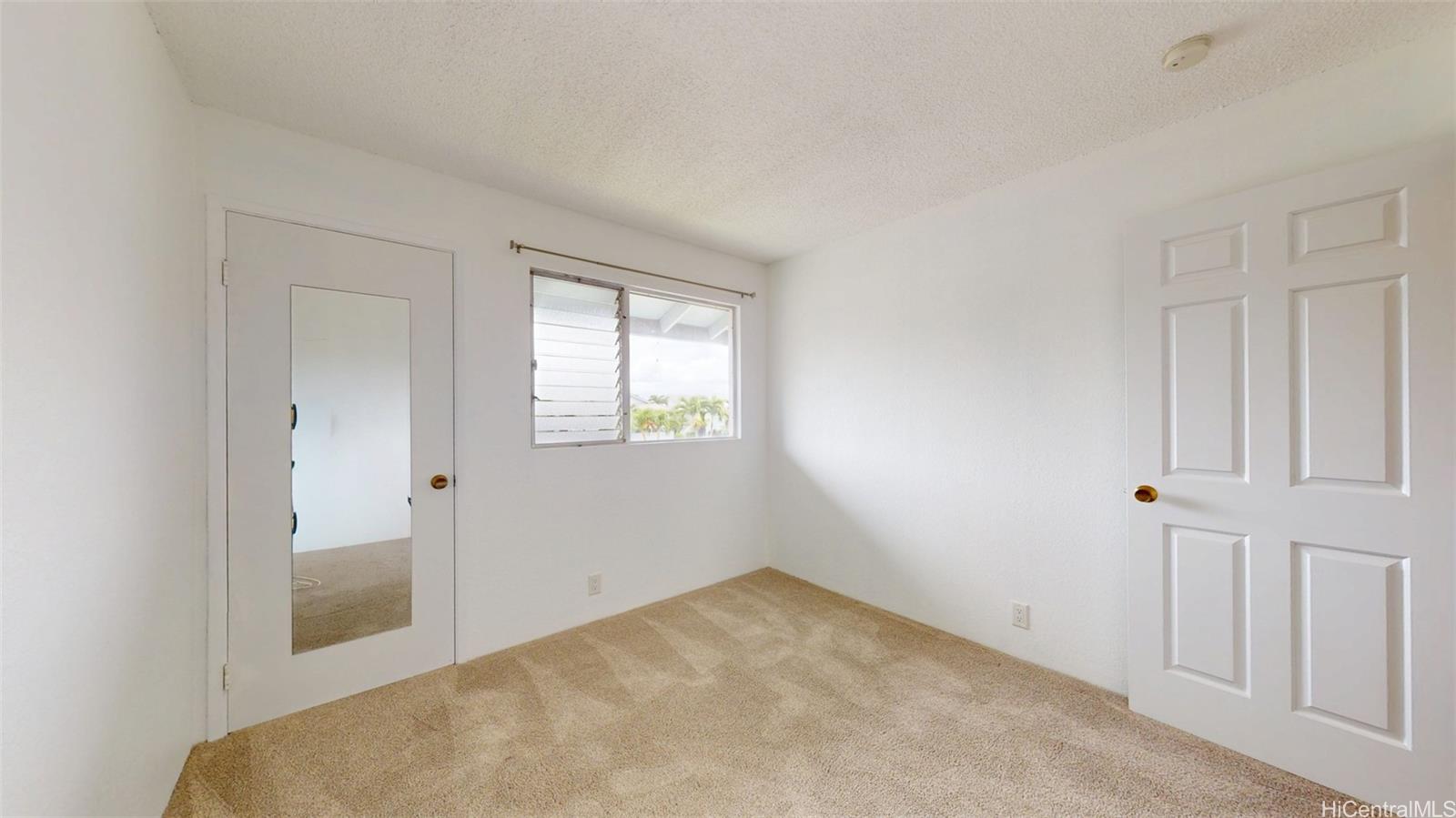 94-1036 Paha Pl Waipahu - Rental - photo 17 of 23
