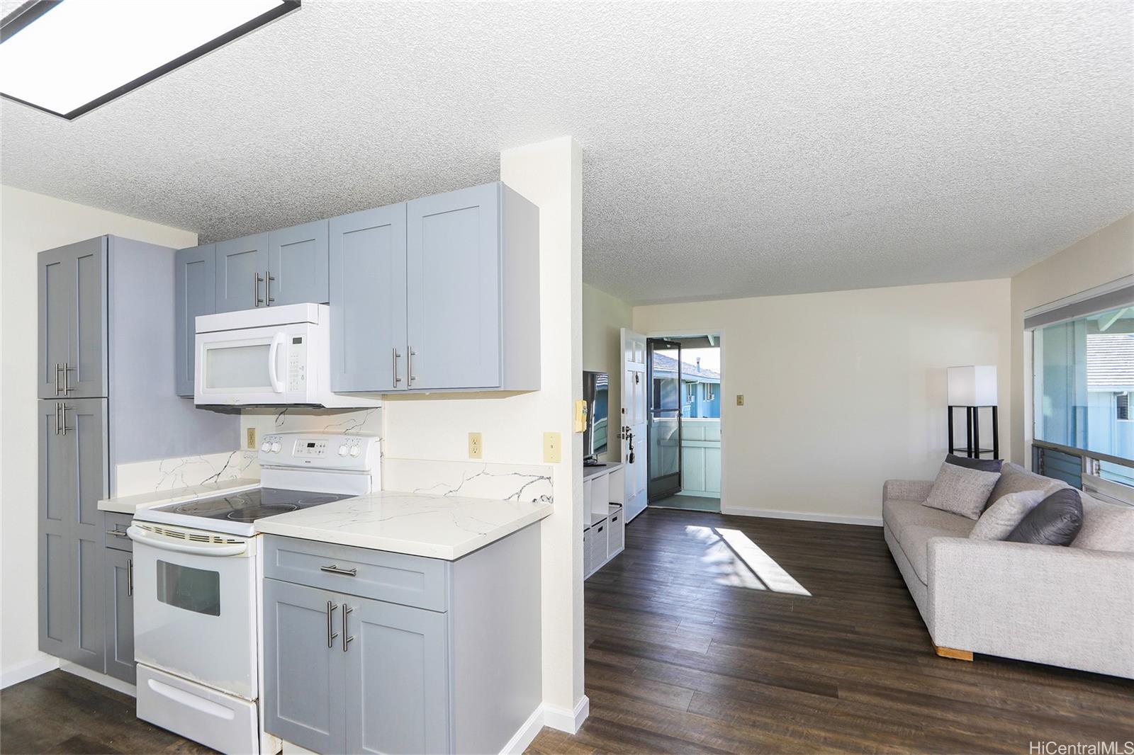 94-1037 Paha Pl Waipahu - Rental - photo 11 of 21