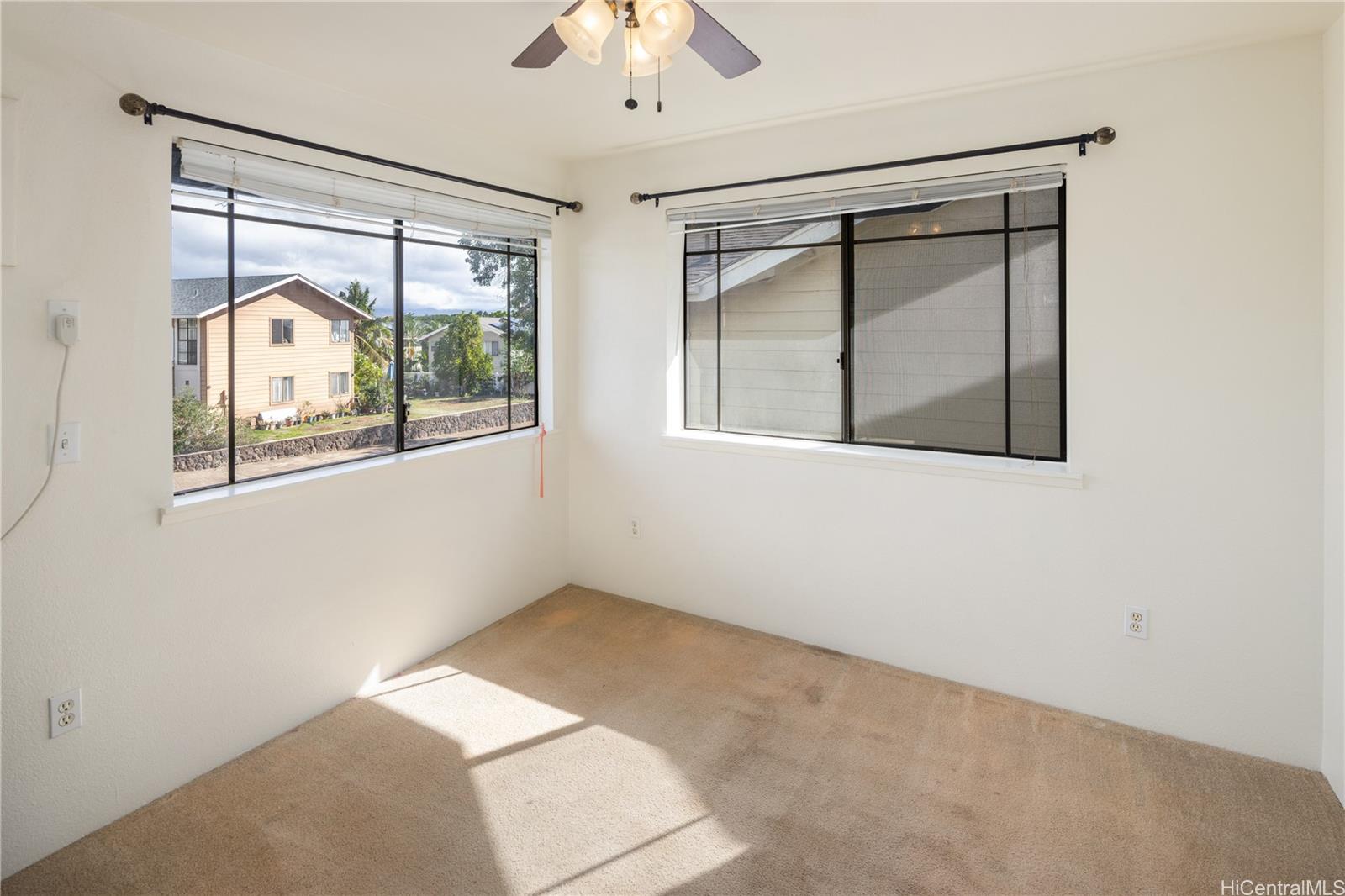 94-1039  Mawa Street Royal Kunia, Waipahu home - photo 18 of 24