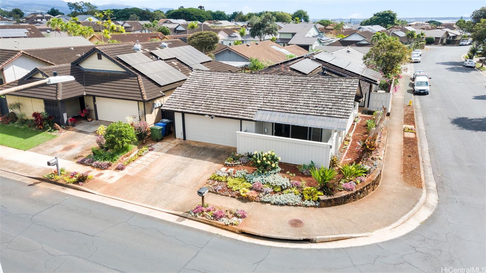 94-1041  Leko Place Waipio Gentry, Waipahu home - photo 21 of 23