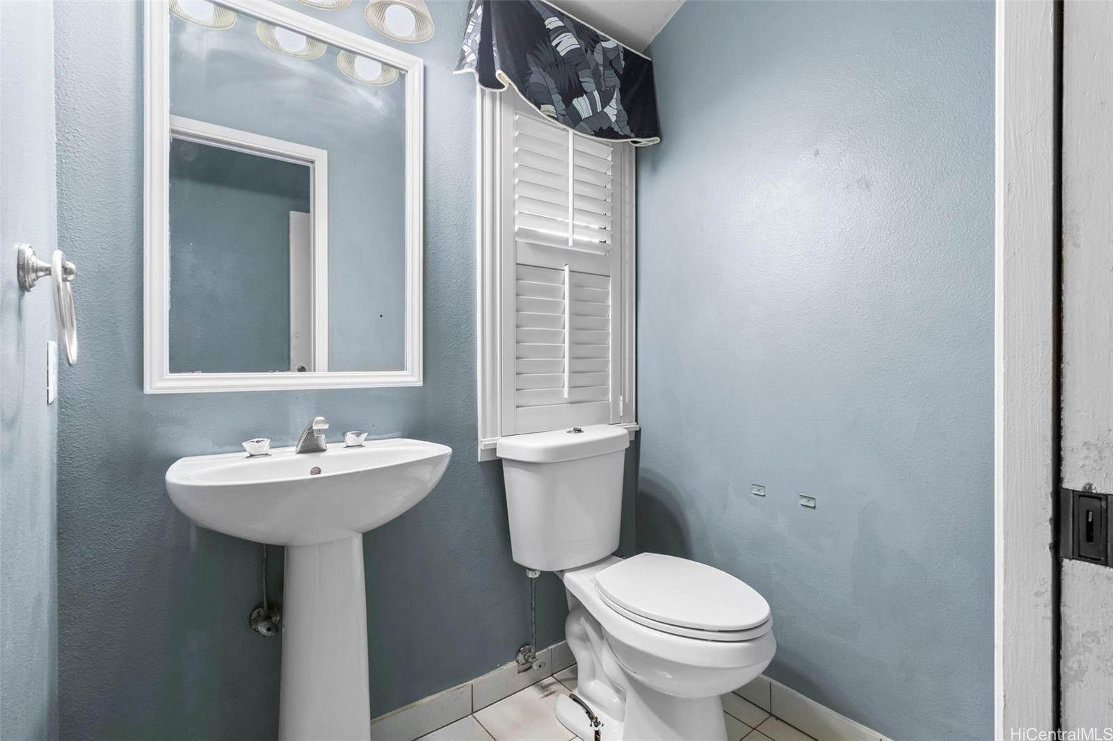 94-1052  Kaloli Loop Royal Kunia, Waipahu home - photo 18 of 19