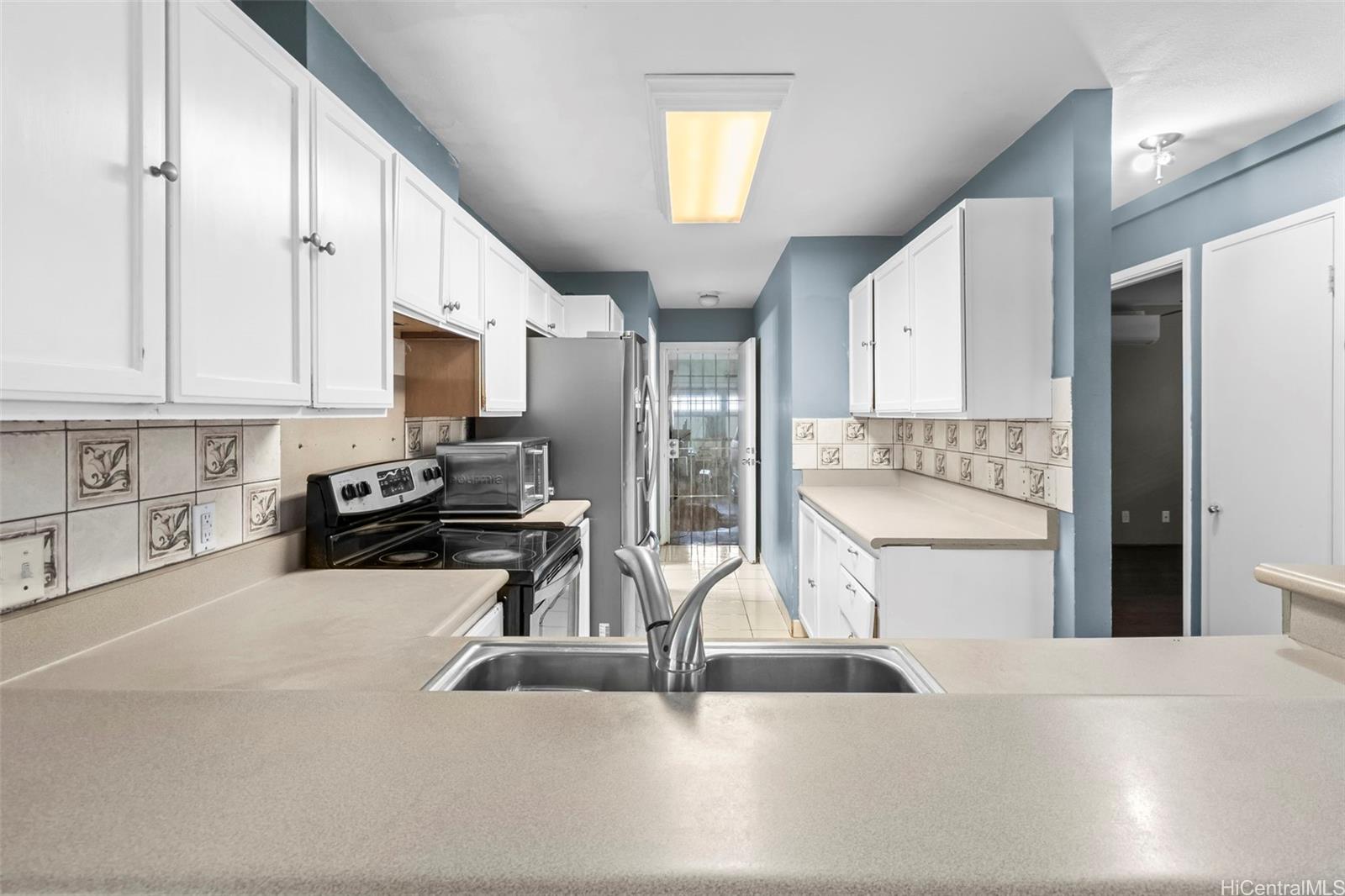 94-1052  Kaloli Loop Royal Kunia, Waipahu home - photo 5 of 19