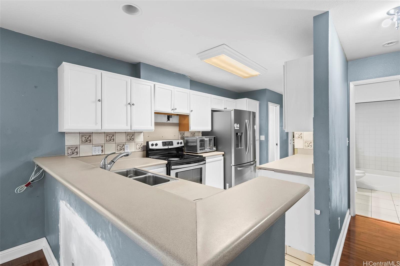 94-1052  Kaloli Loop Royal Kunia, Waipahu home - photo 6 of 19