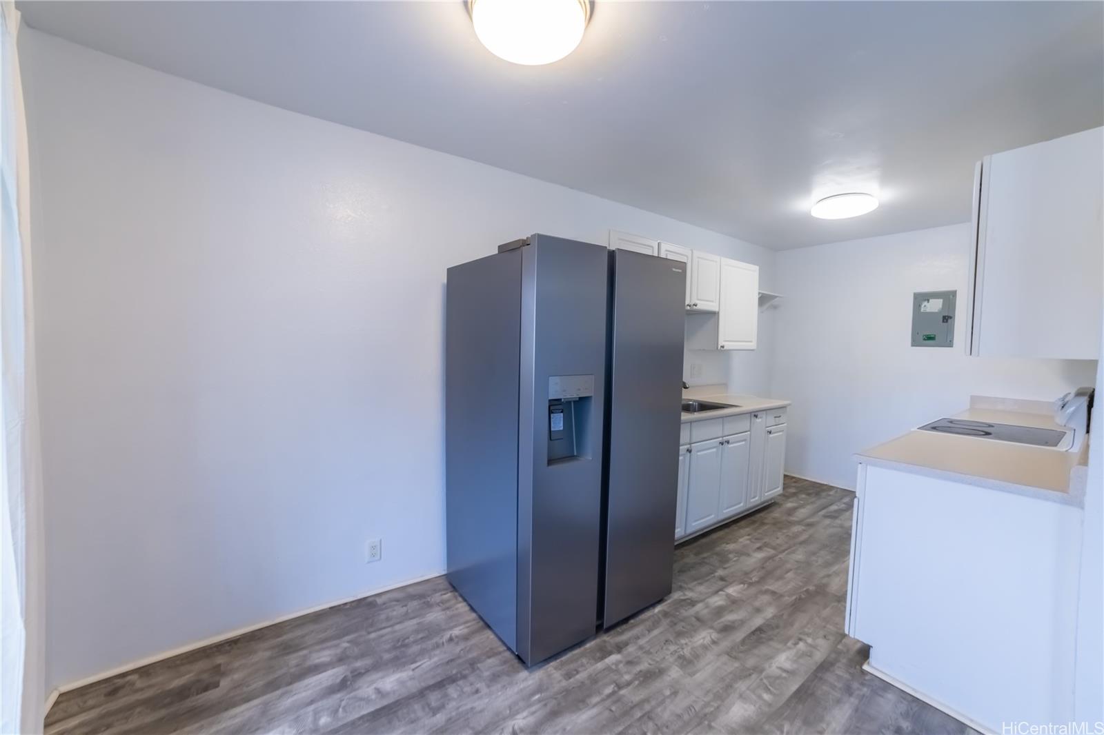 94-1054 Paha Place Waipahu - Rental - photo 3 of 11